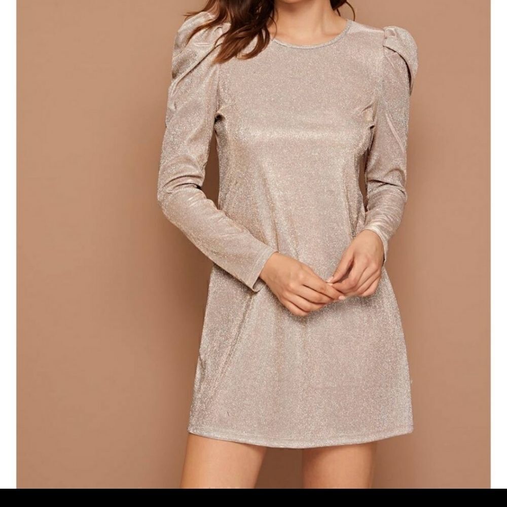 Like new Glitter on trend puff shoulder dress